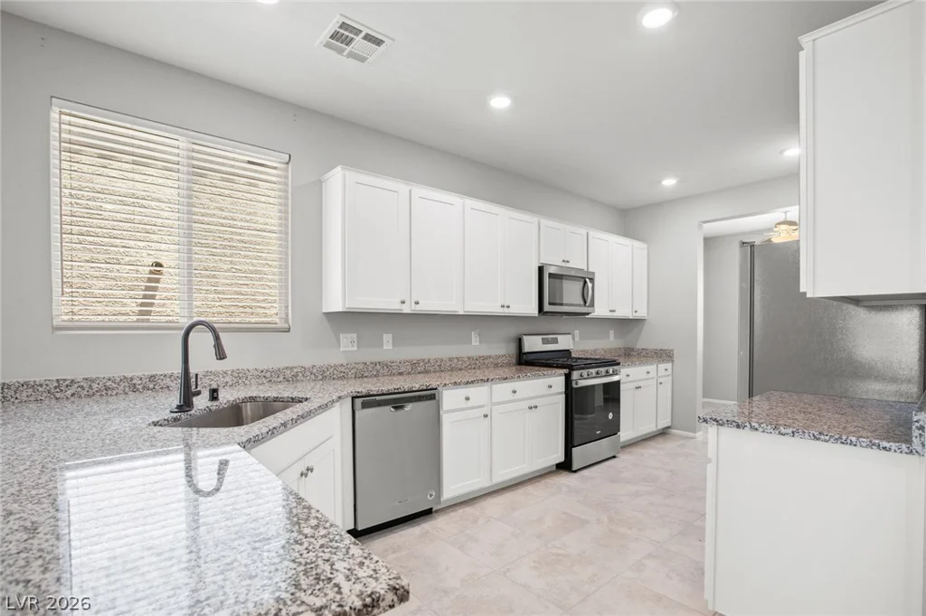9712 Angel Valley, Las Vegas, NV 89178