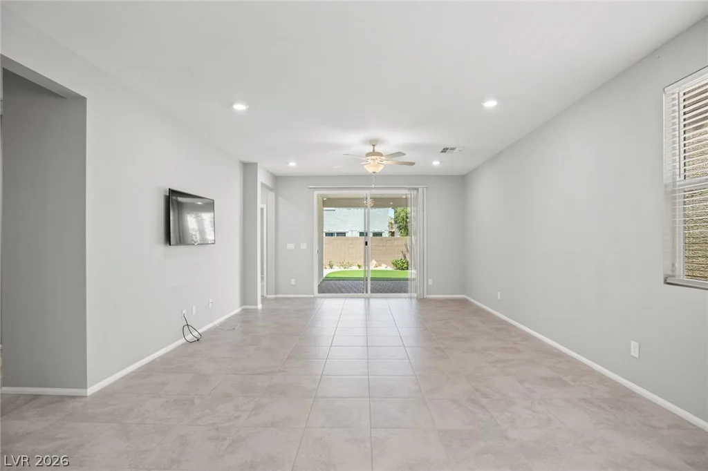 9712 Angel Valley, Las Vegas, NV 89178