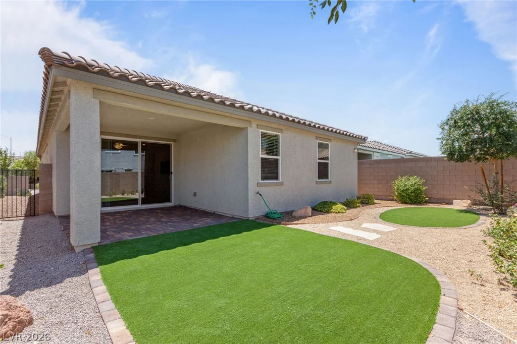 9712 Angel Valley, Las Vegas, NV 89178