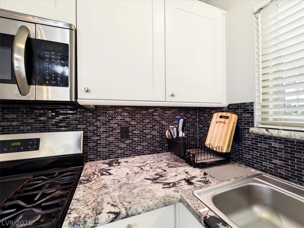 7824 Ducharme, Las Vegas, NV 89145