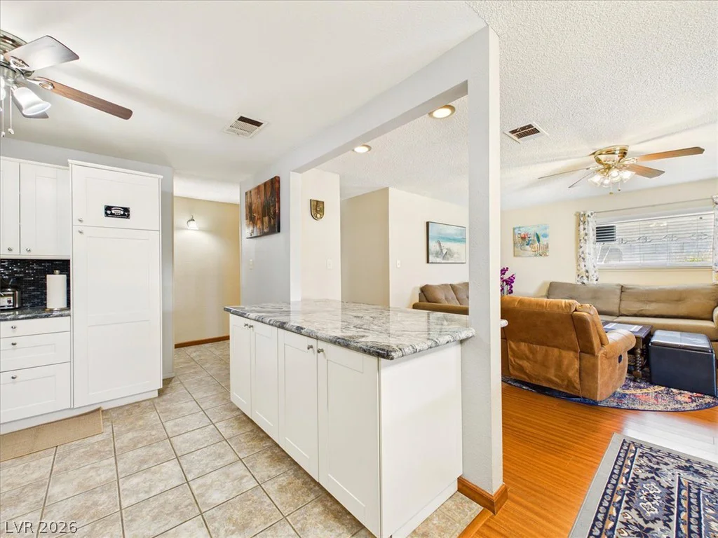 7824 Ducharme, Las Vegas, NV 89145
