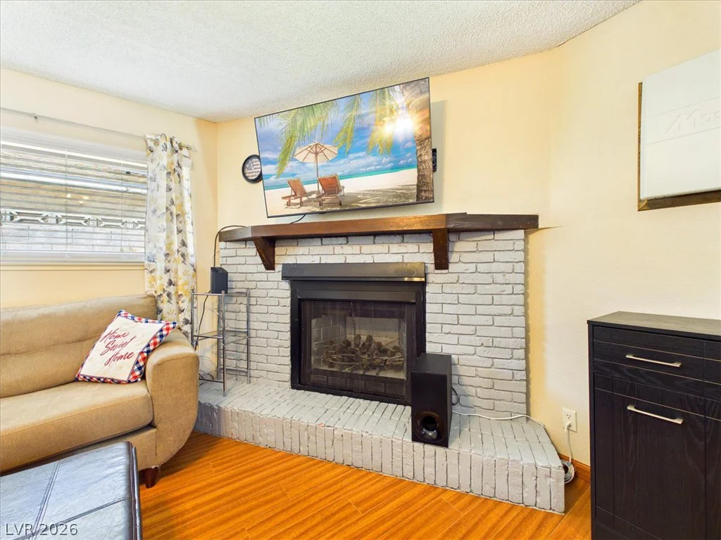 7824 Ducharme, Las Vegas, NV 89145