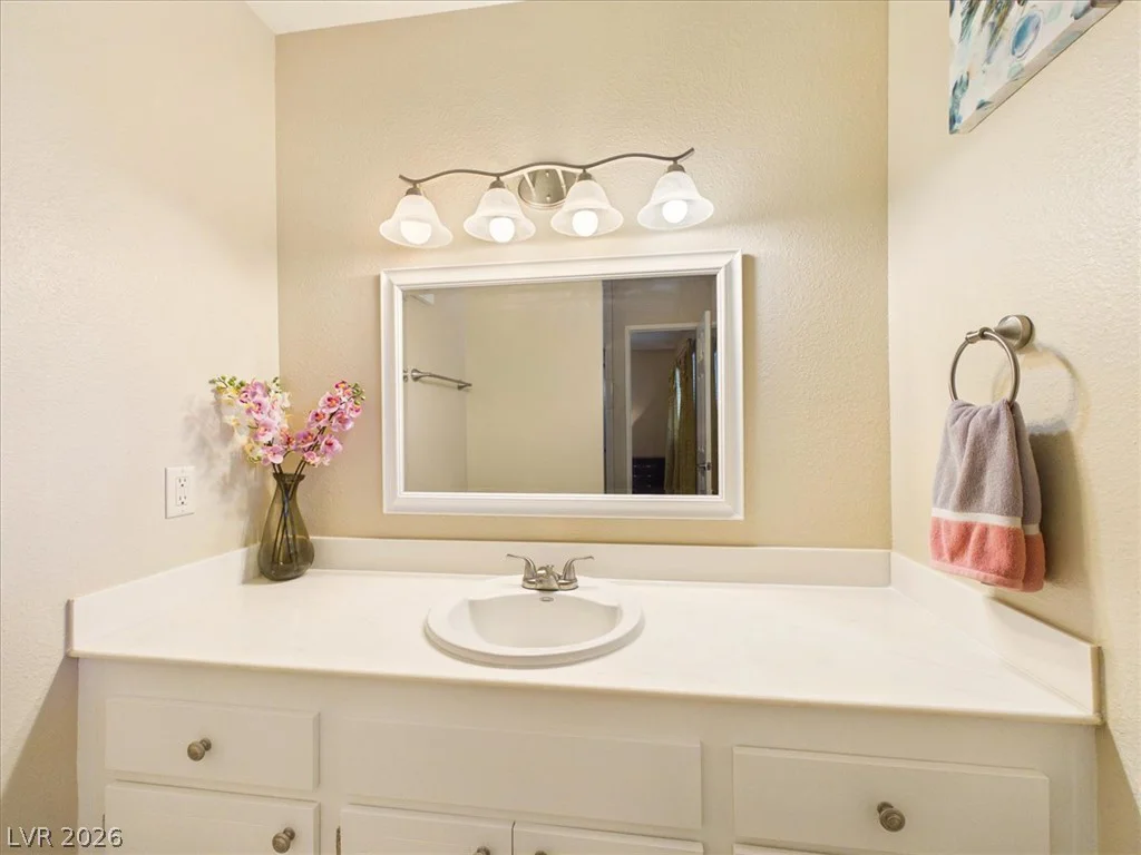 7824 Ducharme, Las Vegas, NV 89145