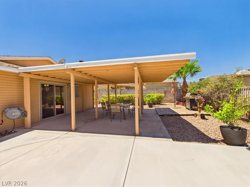 7824 Ducharme, Las Vegas, NV 89145