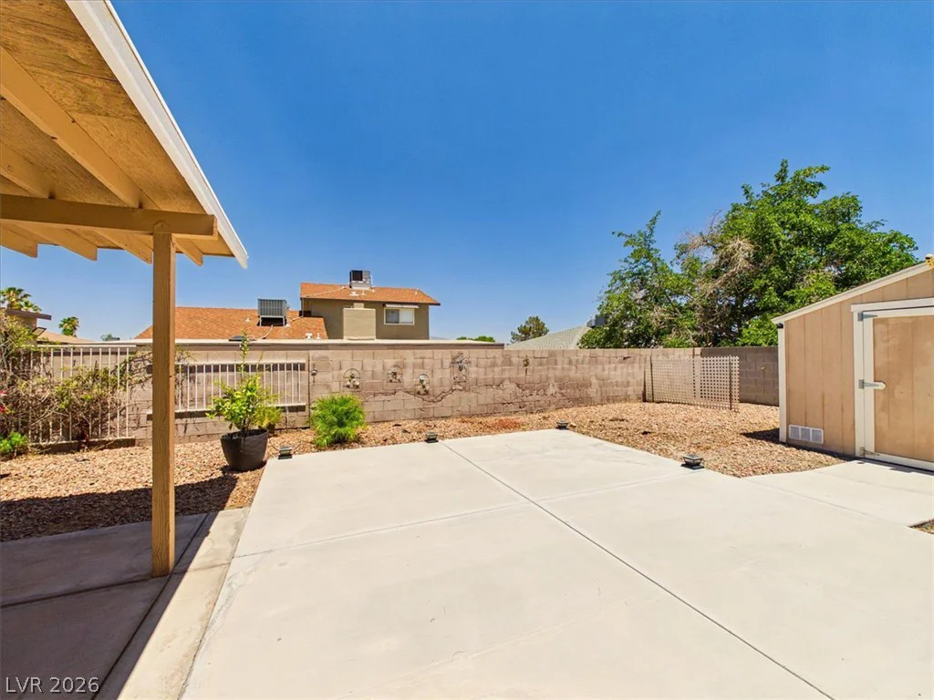 7824 Ducharme, Las Vegas, NV 89145
