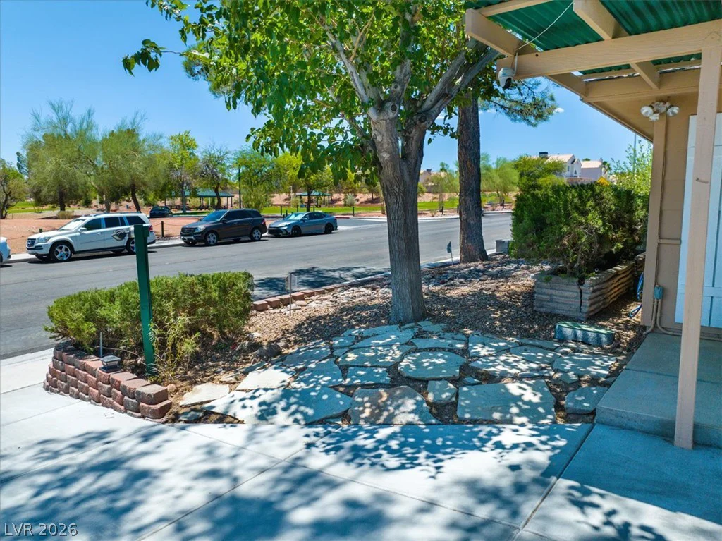 7824 Ducharme, Las Vegas, NV 89145