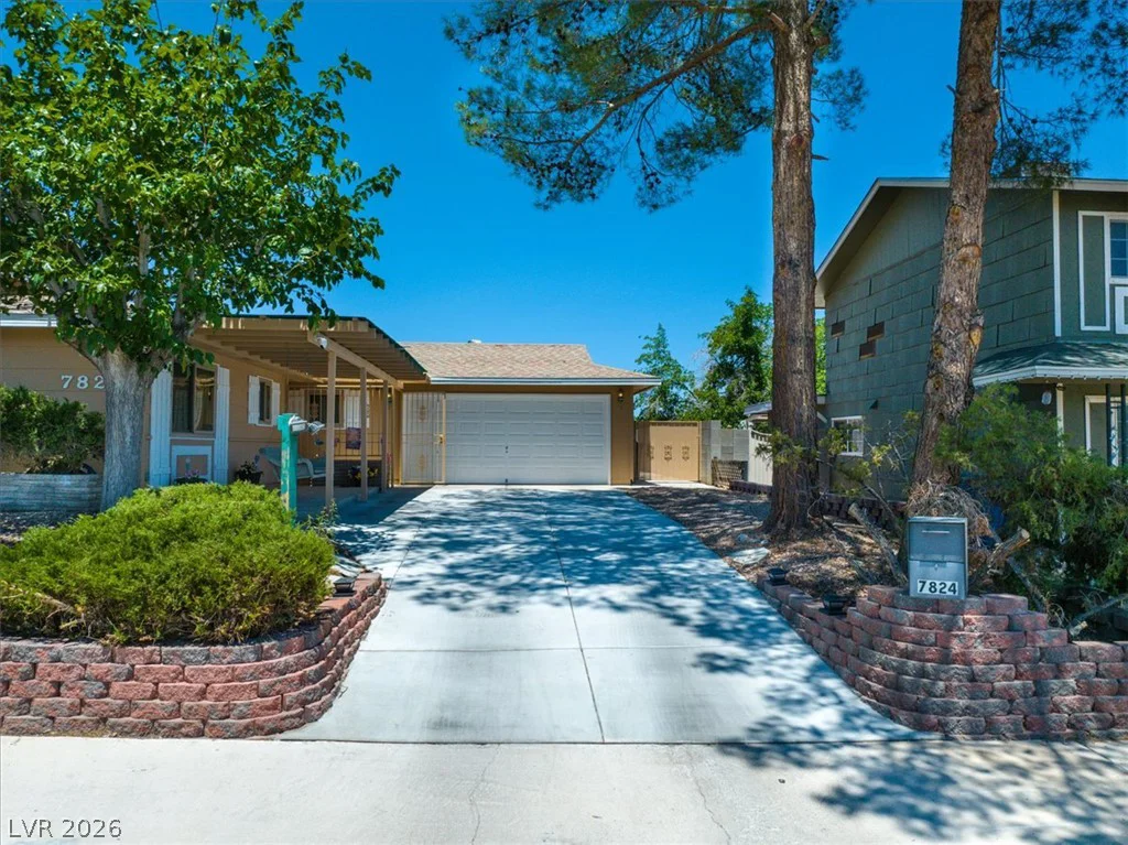 7824 Ducharme, Las Vegas, NV 89145