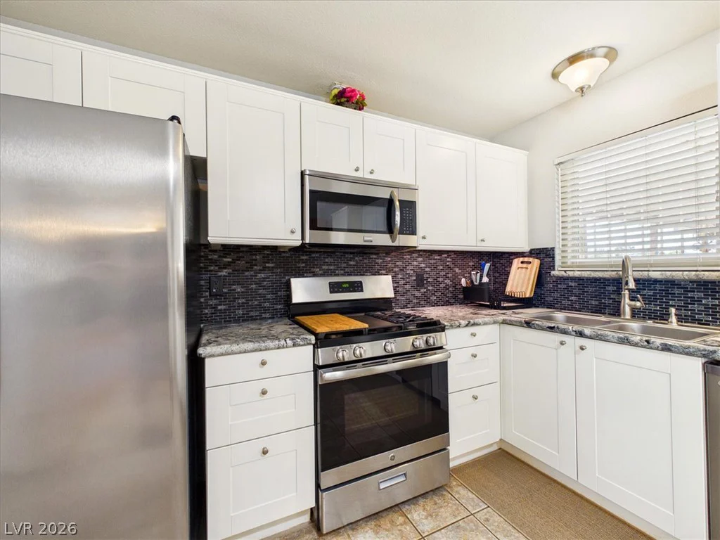 7824 Ducharme, Las Vegas, NV 89145