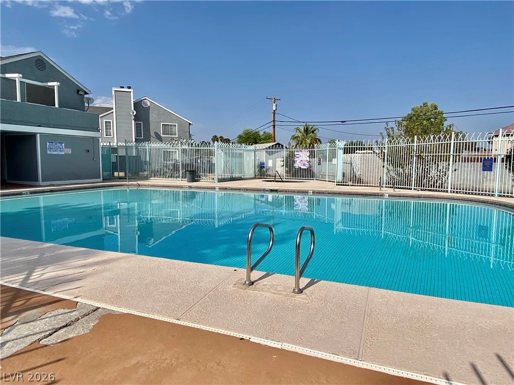 1872 Cosmic, Las Vegas, NV 89115