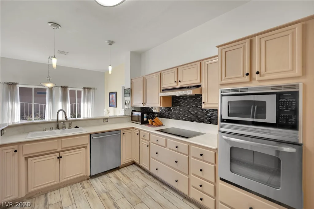 2808 Tumble Creek, Las Vegas, NV 89134