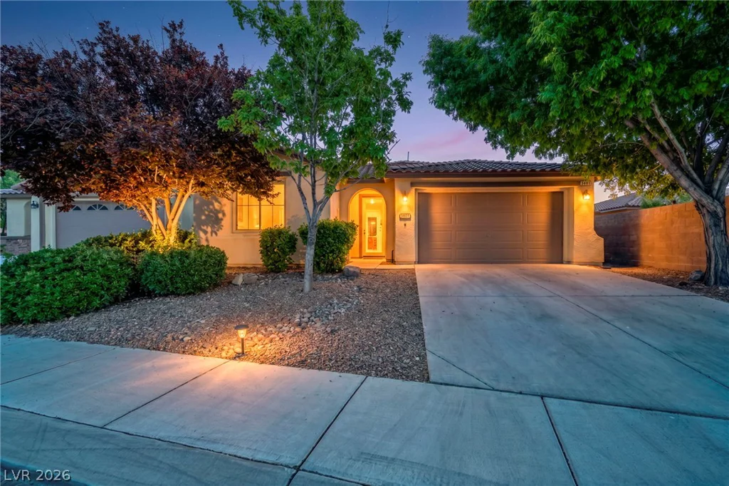 5401 Carrara Pointe, Pahrump, NV 89061