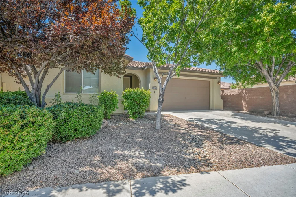 5401 Carrara Pointe, Pahrump, NV 89061