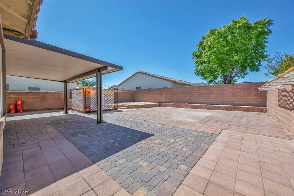 5401 Carrara Pointe, Pahrump, NV 89061