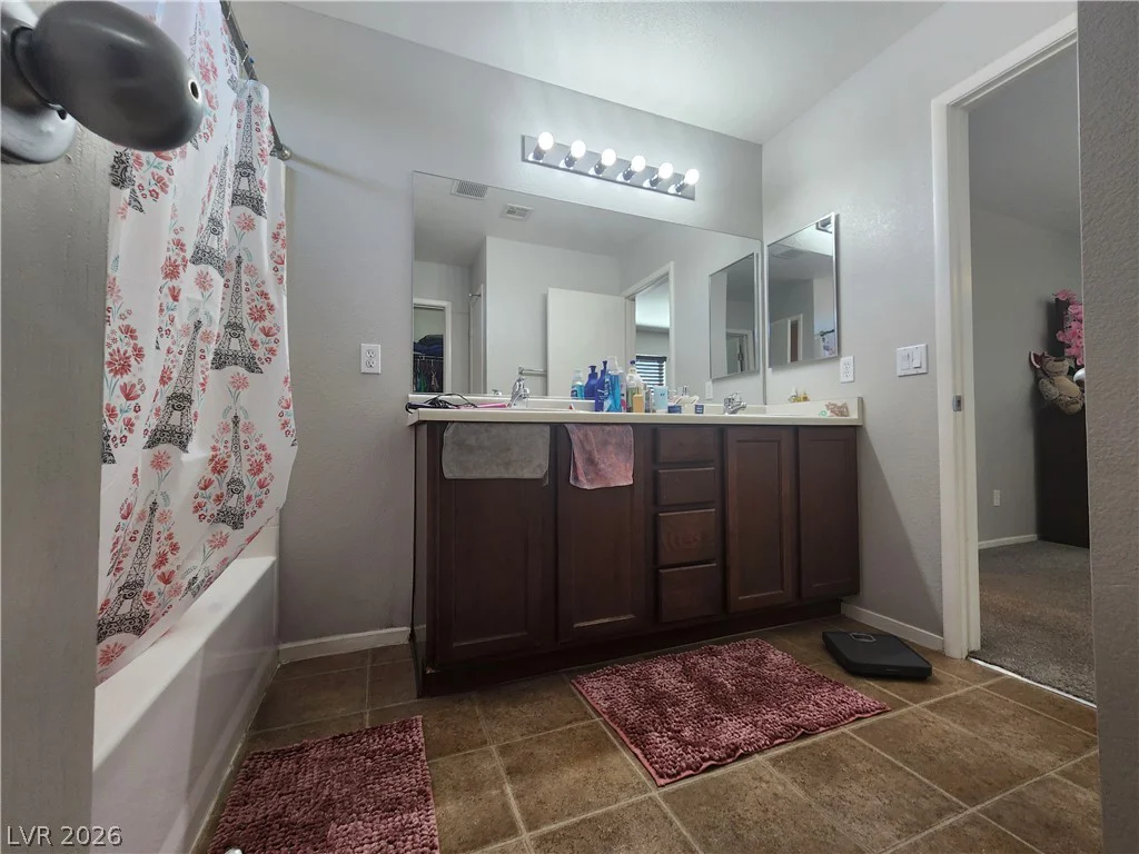1713 Ronzard, North Las Vegas, NV 89032
