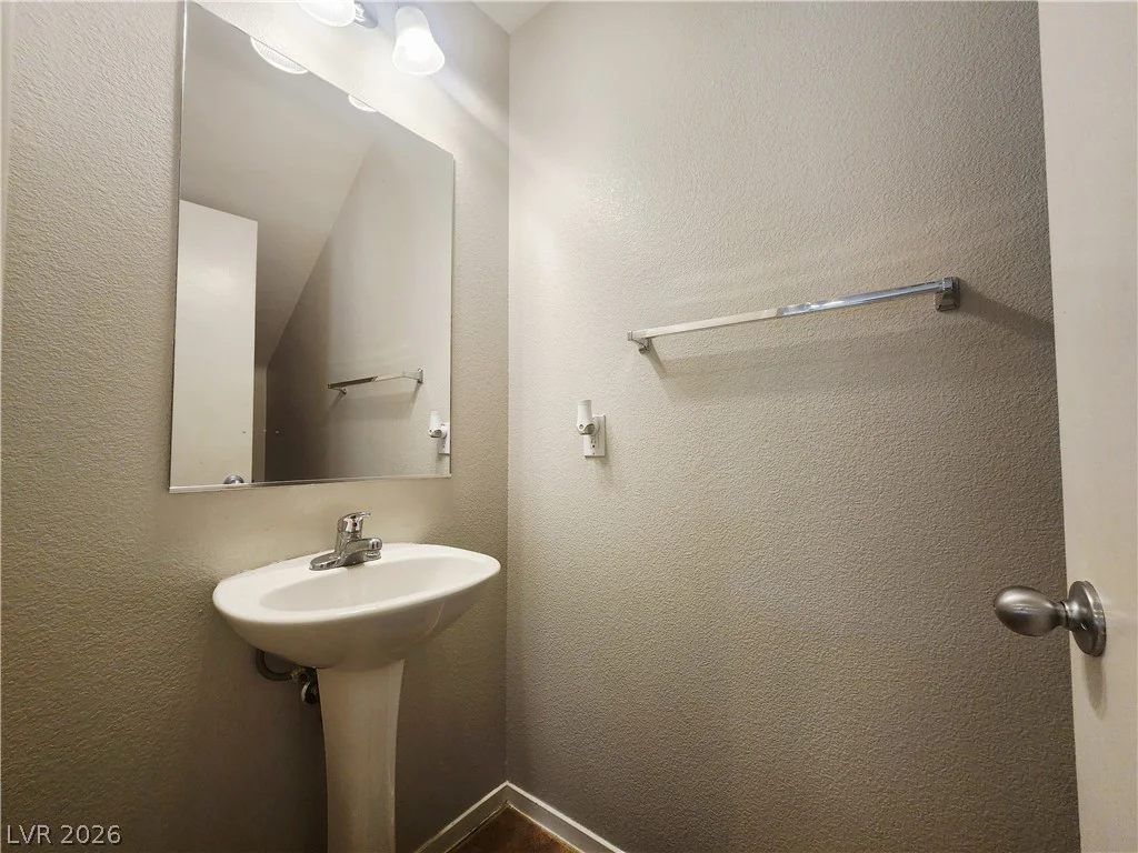 1713 Ronzard, North Las Vegas, NV 89032