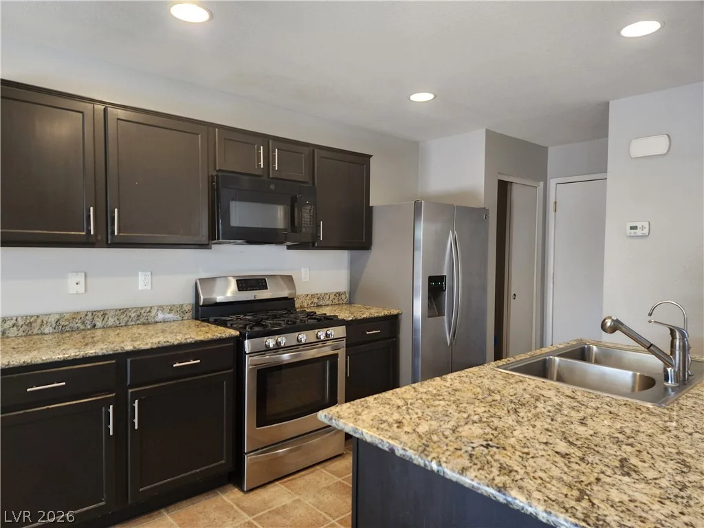 1713 Ronzard, North Las Vegas, NV 89032