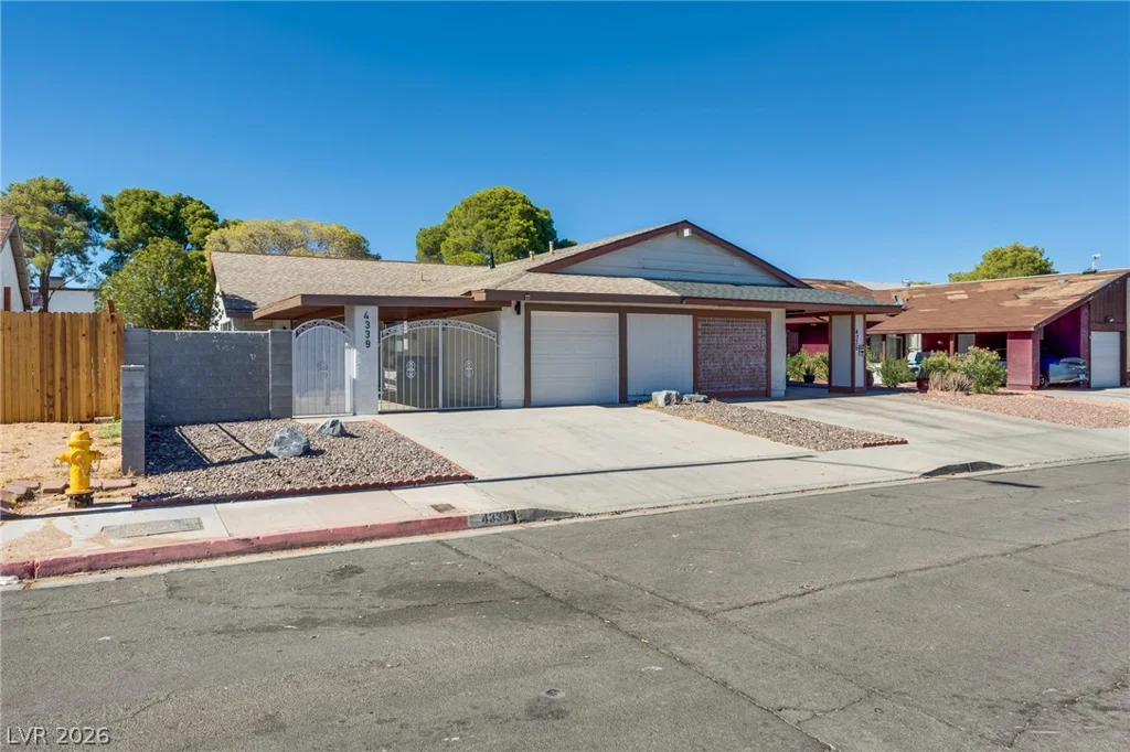 4339 Pinegrove, Las Vegas, NV 89147