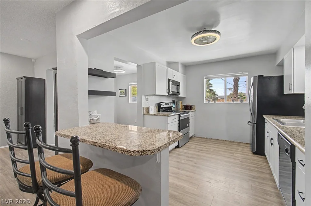 1937 Peyton, Las Vegas, NV 89104