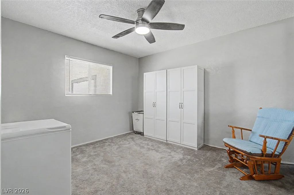 1937 Peyton, Las Vegas, NV 89104