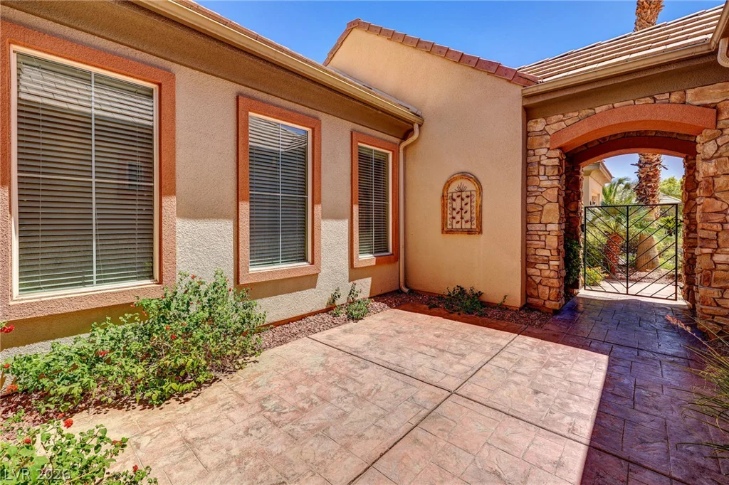 6904 May Basket, Las Vegas, NV 89131