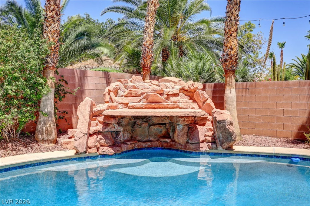 6904 May Basket, Las Vegas, NV 89131