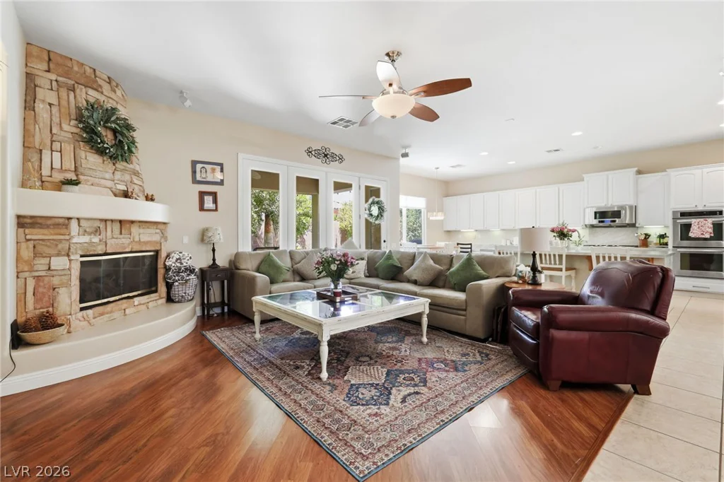 6904 May Basket, Las Vegas, NV 89131