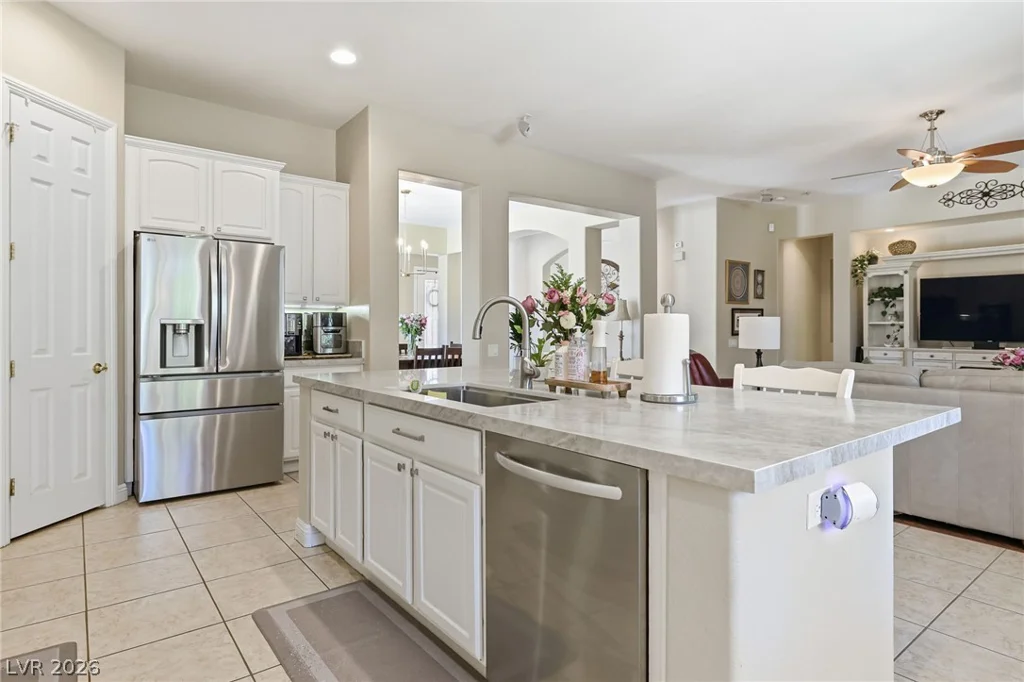 6904 May Basket, Las Vegas, NV 89131