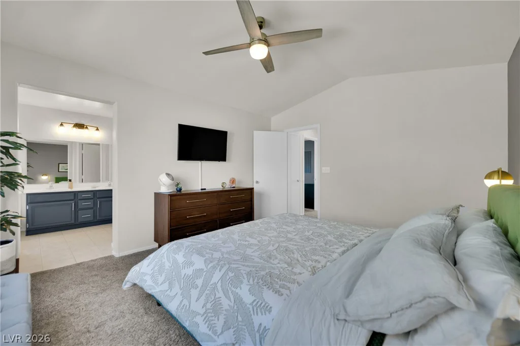 1813 Drifters Peak, Las Vegas, NV 89144