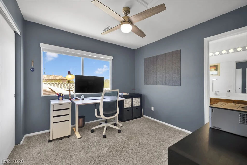 1813 Drifters Peak, Las Vegas, NV 89144