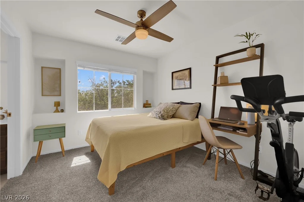 1813 Drifters Peak, Las Vegas, NV 89144