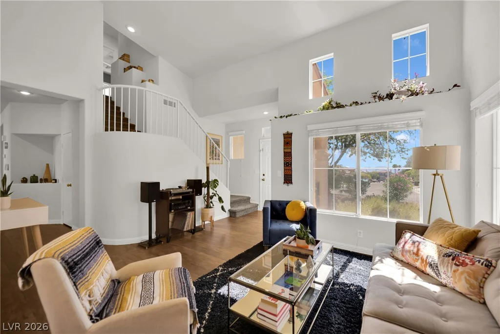 1813 Drifters Peak, Las Vegas, NV 89144
