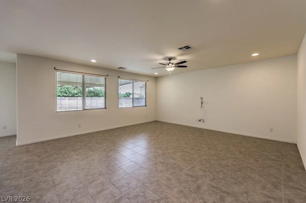 991 Whitworth, Las Vegas, NV 89148