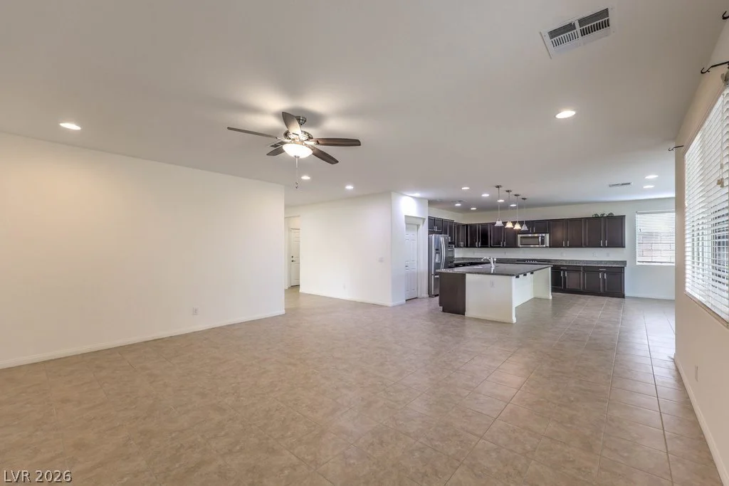 991 Whitworth, Las Vegas, NV 89148