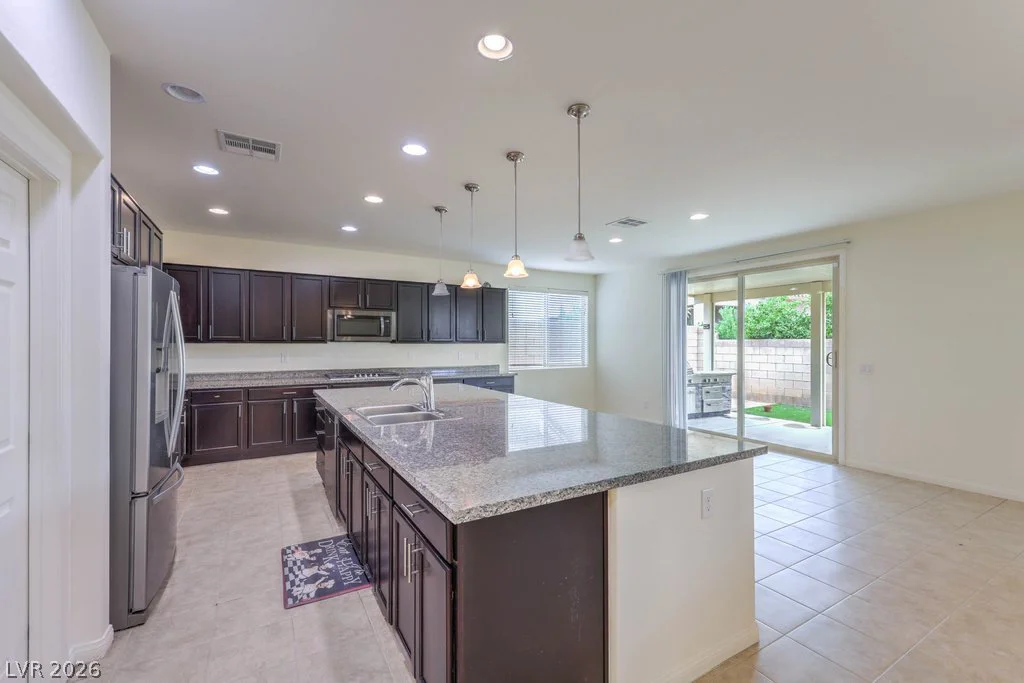 991 Whitworth, Las Vegas, NV 89148
