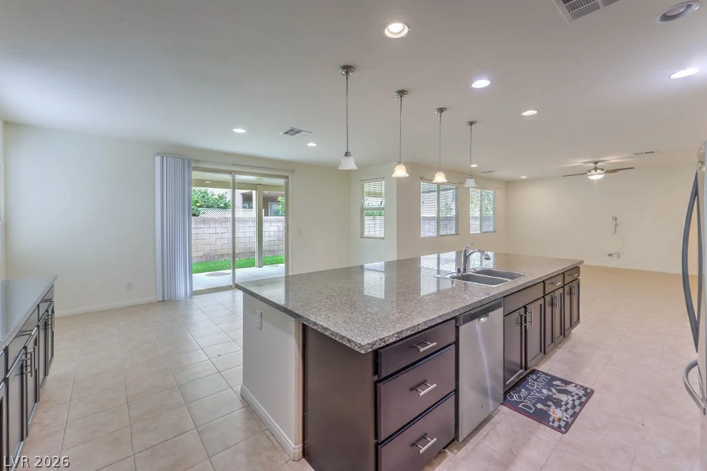 991 Whitworth, Las Vegas, NV 89148