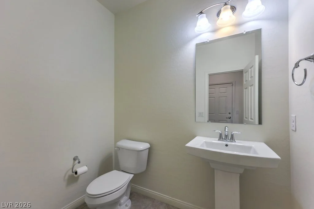991 Whitworth, Las Vegas, NV 89148