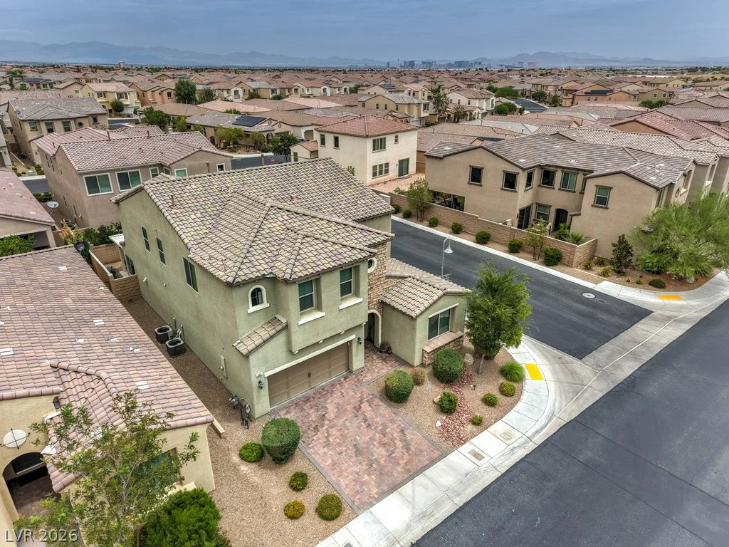 991 Whitworth, Las Vegas, NV 89148
