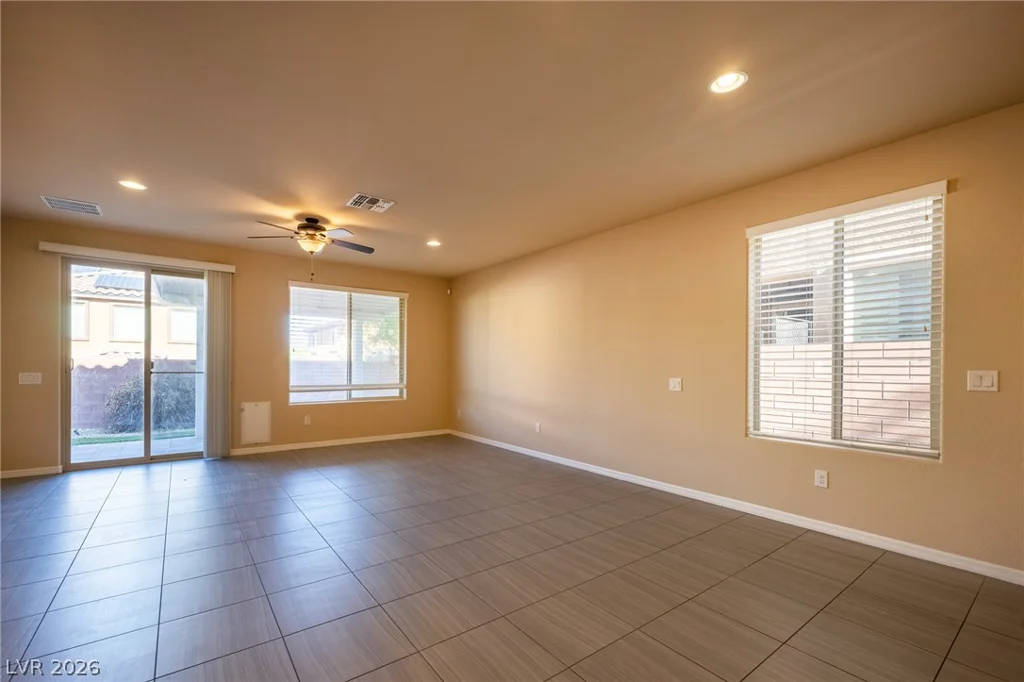 11016 Prairie Grove, Las Vegas, NV 89179