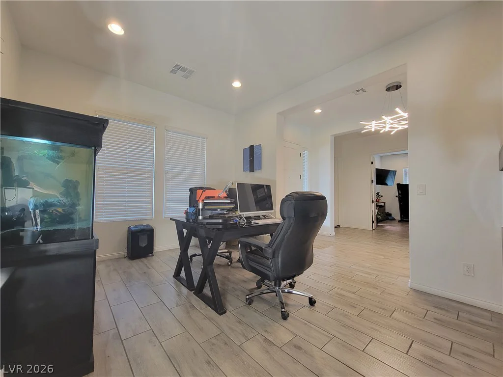 8740 Pioneer, Las Vegas, NV 89113