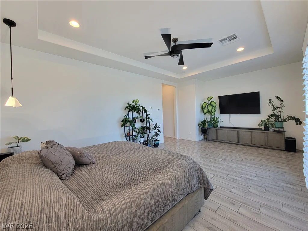 8740 Pioneer, Las Vegas, NV 89113