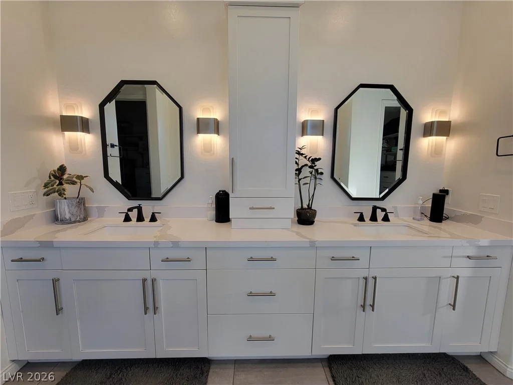 8740 Pioneer, Las Vegas, NV 89113