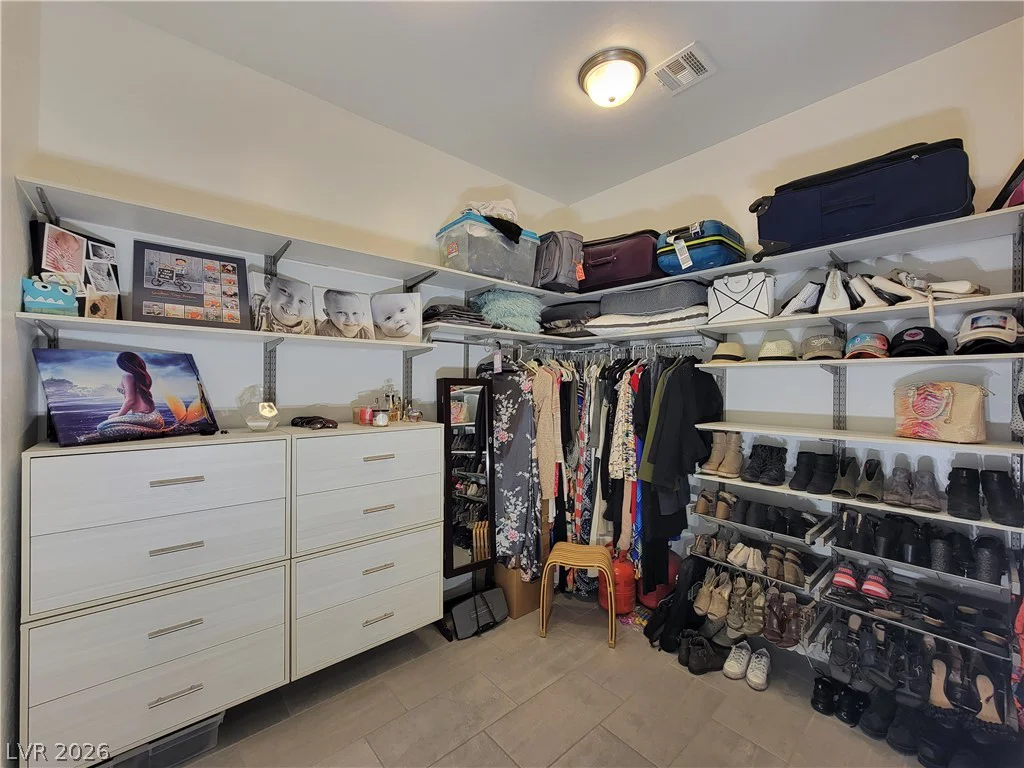 8740 Pioneer, Las Vegas, NV 89113