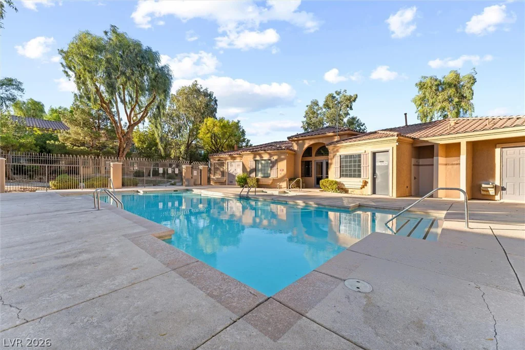 2041 Hussium Hills, Las Vegas, NV 89108