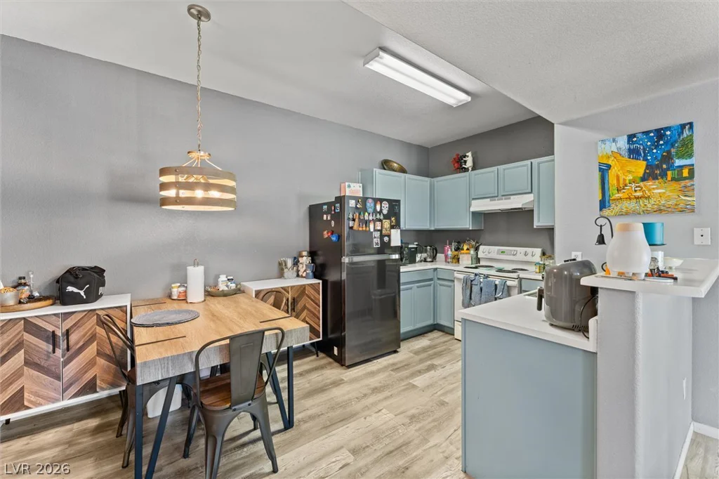 2041 Hussium Hills, Las Vegas, NV 89108