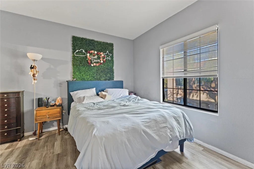 2041 Hussium Hills, Las Vegas, NV 89108
