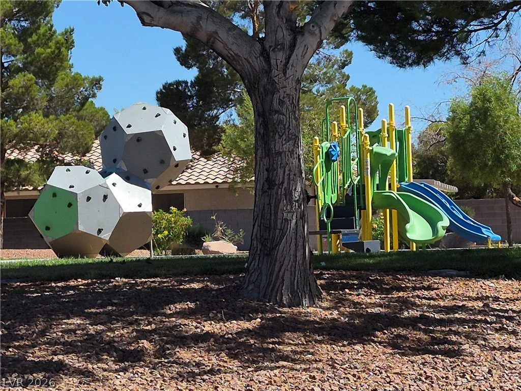 705 Alecandro Daniel, North Las Vegas, NV 89031