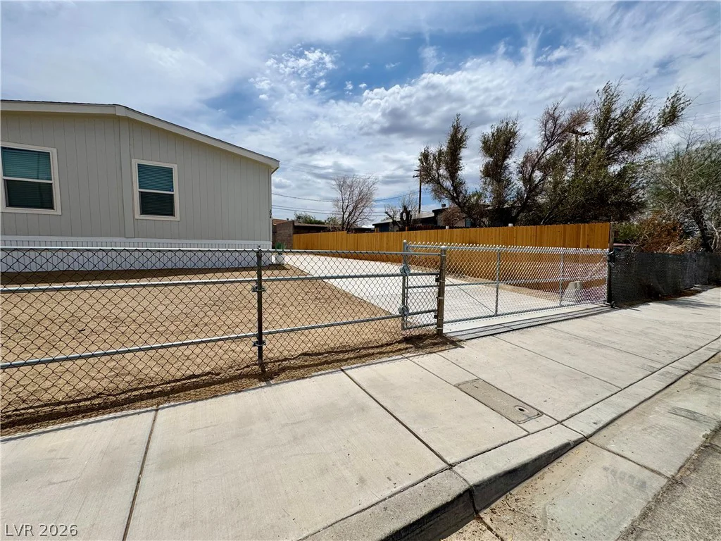 204 Mojave, Henderson, NV 89015
