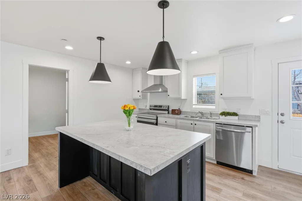 204 Mojave, Henderson, NV 89015