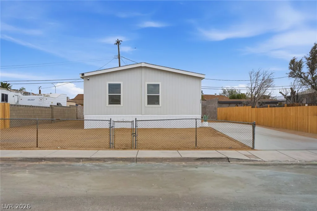 204 Mojave, Henderson, NV 89015
