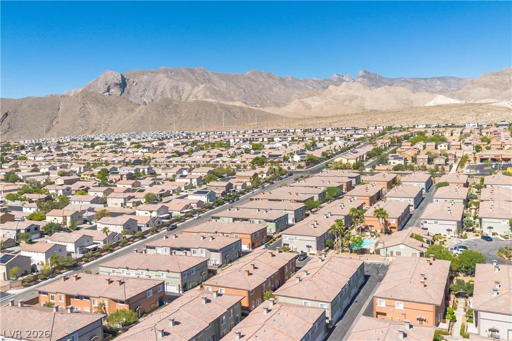 10410 Gold Shadow, Las Vegas, NV 89129